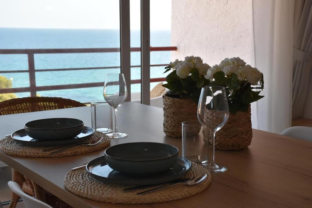 Precioso Apto Miami Playa: Beachfront Retreat with Wi-Fi and Netflix Exterior photo